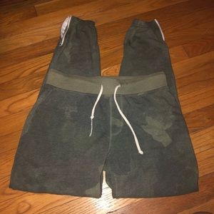Alternative apparel sweatpants with zipper